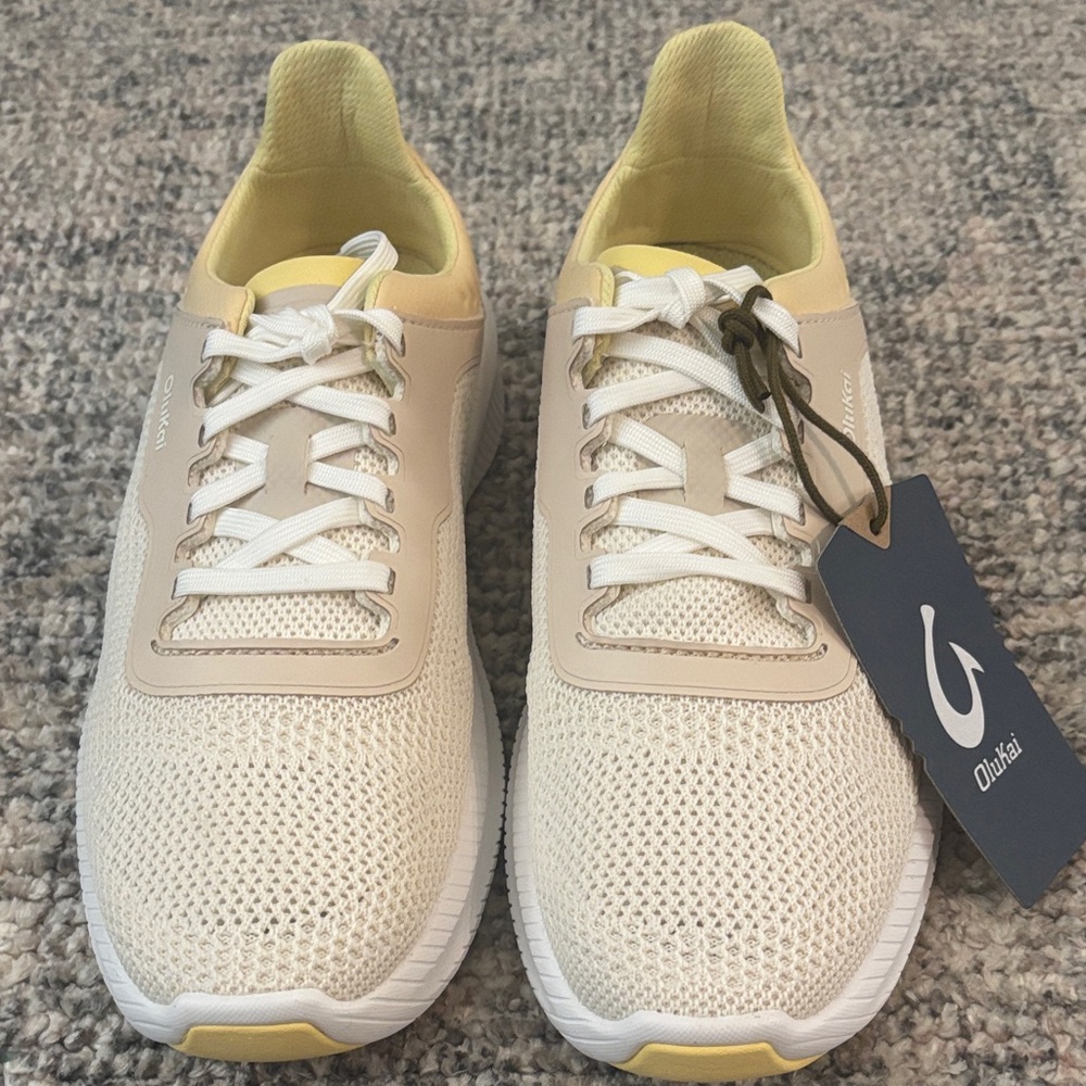 OluKai Women's Tan and Yellow Sneakers